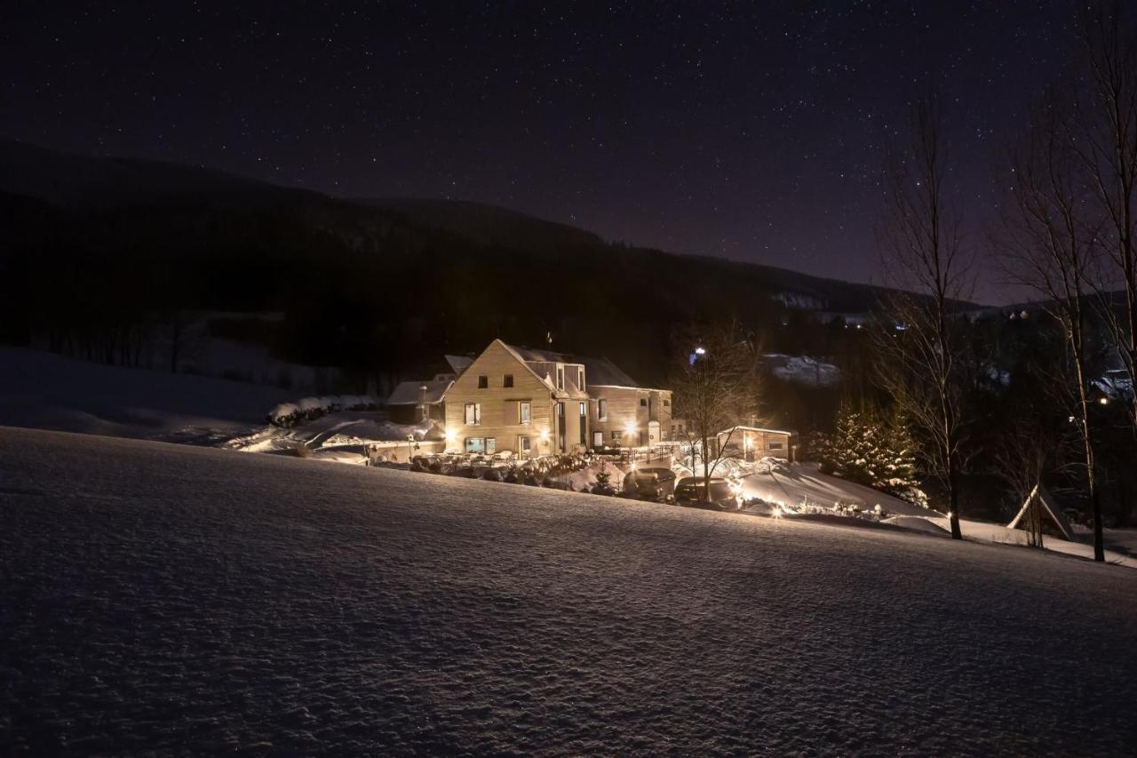 Penzion Kolovna Hyncice pod Susinou ภายนอก รูปภาพ